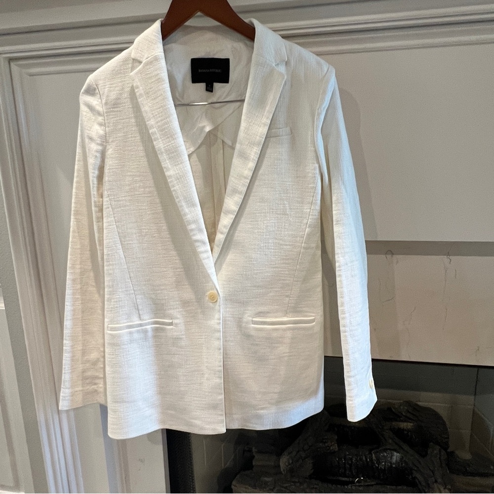 Banana Republic Women's White Tuxedo Jacket Blazer Coat Lined Size 4